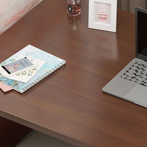 Zeitgenössischer Stil Engineered Wood Schreibtisch Rechteck Schlittenbasisschreibtisch für Home Office