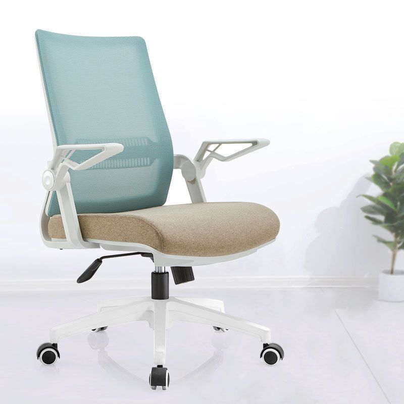 White Frame Office Chair Adjustable Arms Swivel Mesh Office Chair Clearhalo 'furn' 'furn_office_chair' 'Furniture' 'Office Chairs' 'Office Furniture' 'office_chair' 1200x1200_b6fe7719-d226-4953-abd5-628a0f7122e5