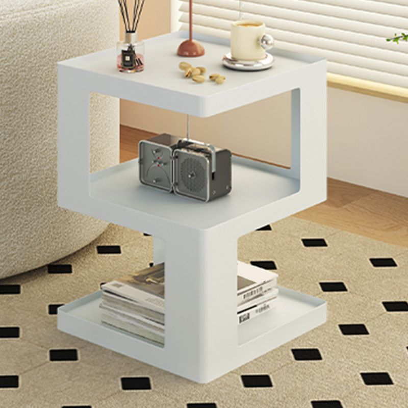 Table de collation à extrémité latérale ultra-moderne avec étagères en métal table d'appoint en blanc