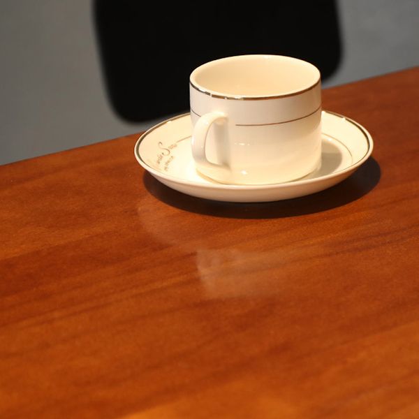 Tavolo da pub in legno di pino rettangolare tavolo da bistrot industriale con base di cavalletto in nero