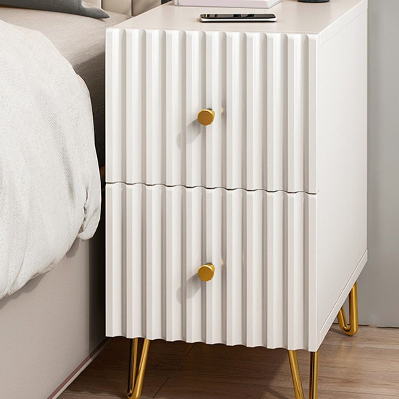 Schubladenspeicherbett Nachttisch Beige Beine enthalten Nachttisch Glam