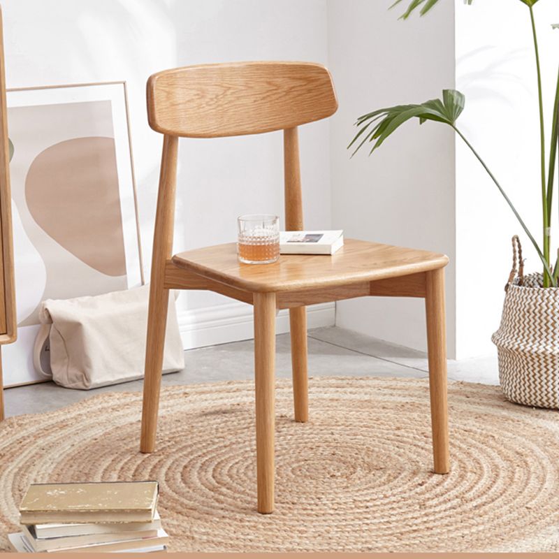 Esszimmer armloser Esstuhl Haus Holz offener Esstuhl