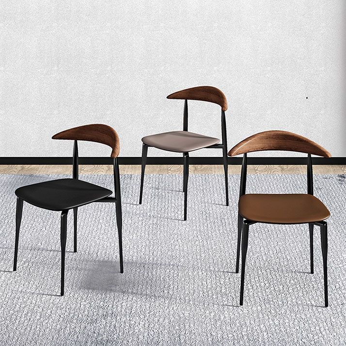 Chaises de salle à manger en métal