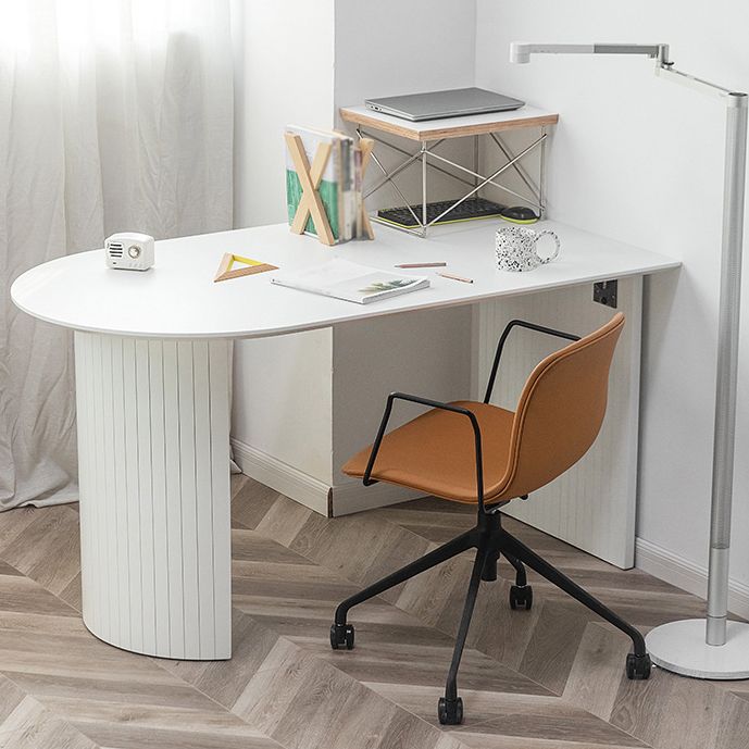 Wood Top Dining Table Traditional Luxury Dining Table with White Sled Base Clearhalo 'Dining Tables & Seating' 'Dining Tables' 'dining_table' 'furn' 'furn_dining_table' 'Furniture' 'Kitchen & Dining Furniture' 1200x1200_b7ff9a69-b2d5-4b66-ad5a-4ded6f7b360d