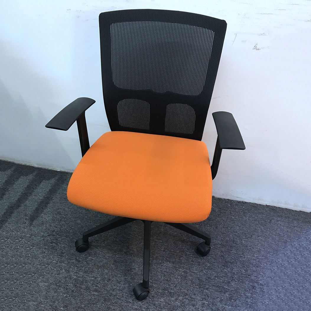 Contemporary Arm Chair Fixed Arms Mid-back Mesh Lumbar Support Office Chair Clearhalo 'furn' 'furn_office_chair' 'Furniture' 'Office Chairs' 'Office Furniture' 'office_chair' 1200x1200_b80ee901-012b-404e-849a-13ac43179141