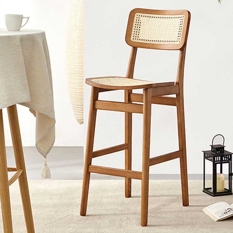 Contemporary Wood Bar and Counter Stool Rattan Low Back Stool with 4 Legs Clearhalo 'Bar Furniture' 'Bar Stools' 'bar_stools' 'furn' 'furn_bar_stools' 'Furniture' 'furniture_bar_stools' 'Kitchen & Dining Furniture' 1200x1200_b8318272-cb9a-4cdd-b569-5a5b104db452