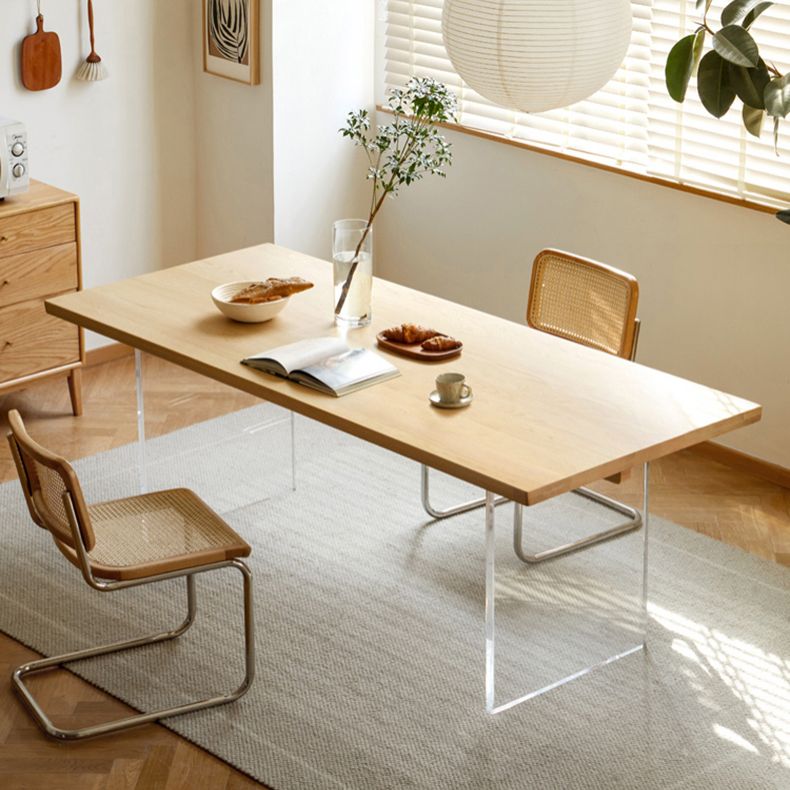 コンテンポラリーソリッドウッドトップとアクリルベースダイニングテーブルセット