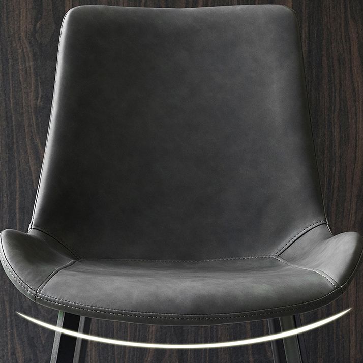 フェイクレザーダイニングチェアインダストリアルアームソリッドバックダイニングサイドチェア