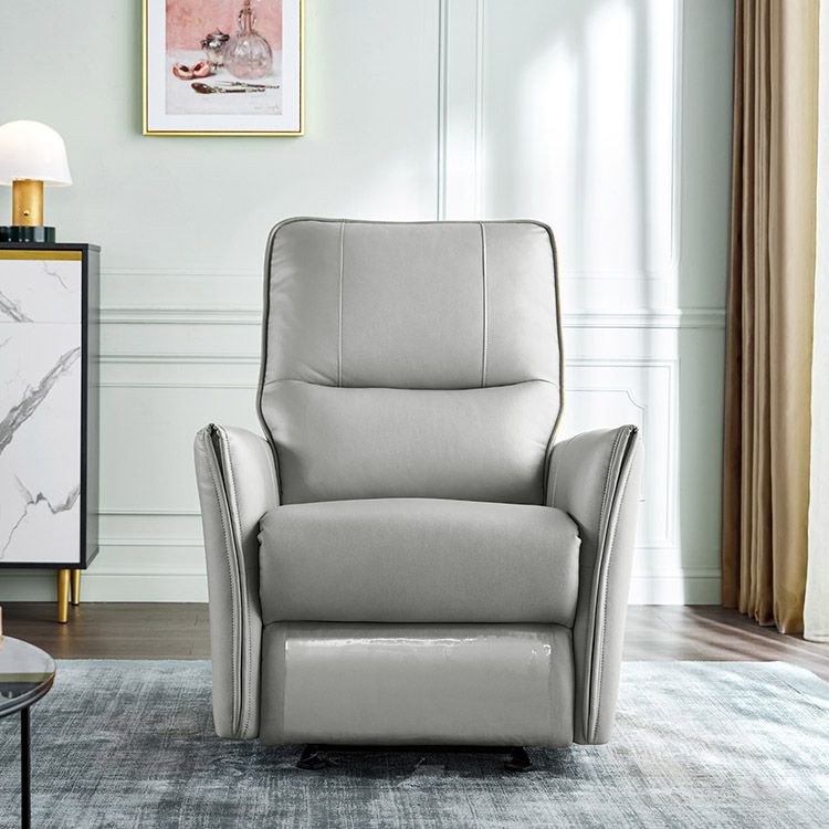 Maderna poltrona poltrona in fux in leatine di colore standard a colori solidi