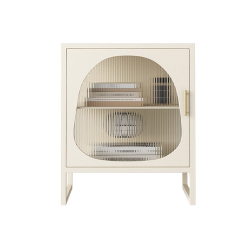 Comodino di accento metallico contemporaneo al comodino con porte per camera da letto