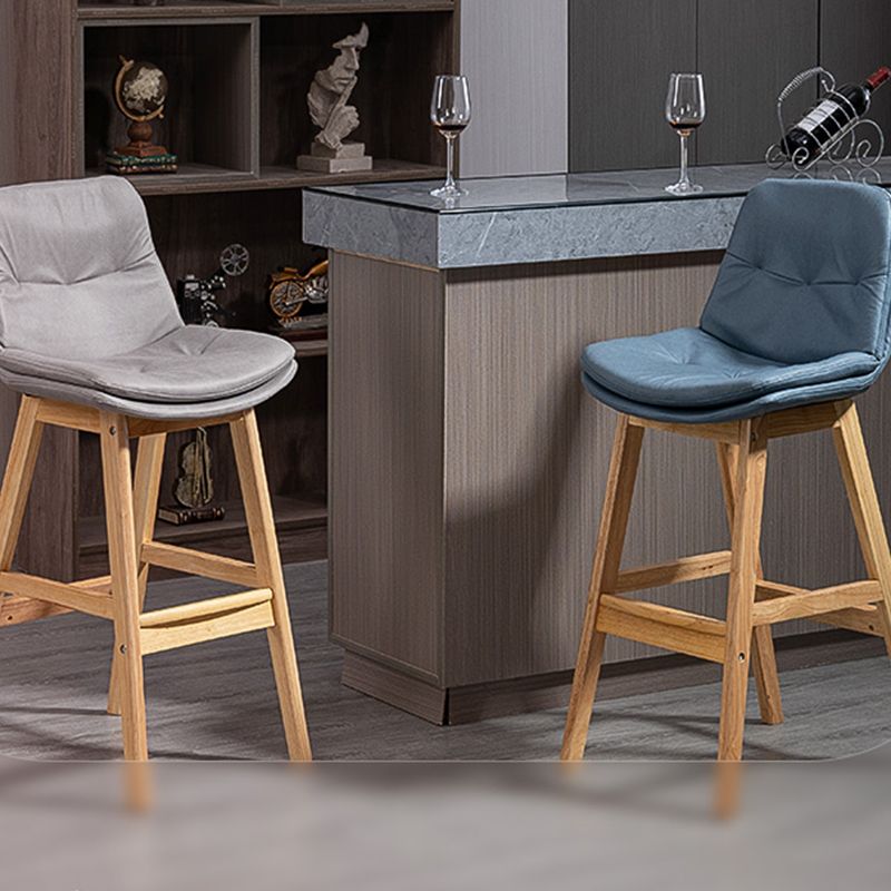 Scandinavian Upholstered Footrest Low Back Stool 27.95'' Rubberwood Bar Stool Clearhalo 'Bar Furniture' 'Bar Stools' 'bar_stools' 'Furniture' 'furniture_bar_stools' 'Kitchen & Dining Furniture' 1200x1200_b8eb9f59-eb48-4f56-a318-227f786a20fb