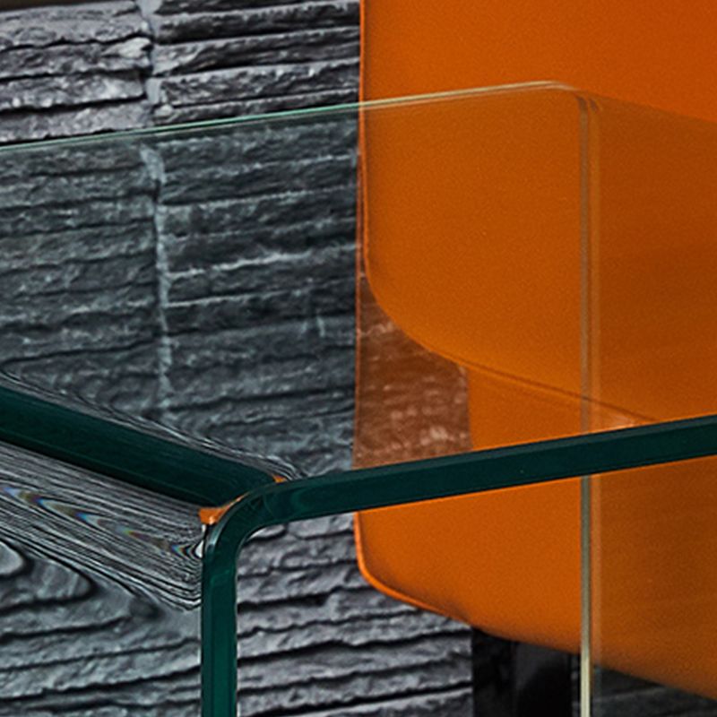 Contemporary Transparent Side Table Novelty Small Glass End Table for Home Clearhalo 'Coffee & Accent Tables' 'End & Side Tables' 'end_side_table' 'end_side_tables' 'furn' 'furn_end_side_tables' 'Furniture' 'furniture_end_side_table' 'Living Room Furniture' 1200x1200_b930d1a4-fb42-416d-8a8a-e81c7f8d1bd0