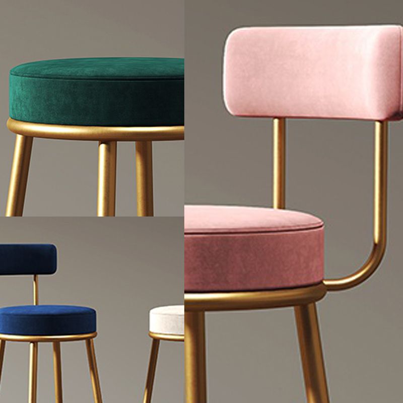 Sgabelli da bar imbottiti in stile glam per sgabelli rotondi in casa con gambe metalliche
