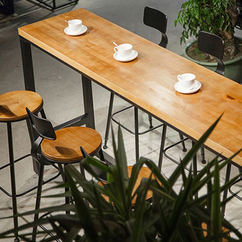 Rectangular Bar Height Table Black Legs and Metal Base Bar Table Clearhalo 'Bar Furniture' 'Bar Tables' 'bar_tables' 'furn' 'furn_bar_tables' 'Furniture' 'Kitchen & Dining Furniture' 1200x1200_b9990036-c627-4f75-8ad4-dc6c462c8e91