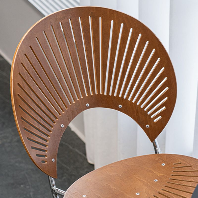 CONTINADOR DE ALTA CONTABLADO DE 45 "CONTINADOR DE MADERA CONTABLE DE MADERA CON HISTAS DE METAL CON BASE DE METAL