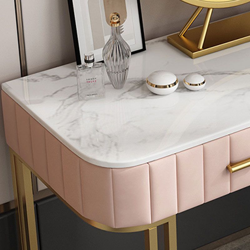 Glam con i piedi dritti di dritta in metallo in metallo cambio vanità