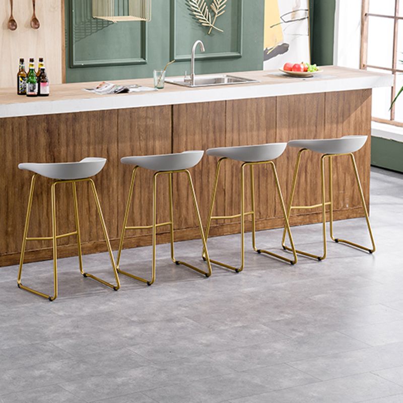 Modern Armless Backrest Counter Stool Iron Bar Stool with Plastic Seat Clearhalo 'Bar Furniture' 'Bar Stools' 'bar_stools' 'furn' 'furn_bar_stools' 'furniture_bar_stools' 'Kitchen & Dining Furniture' 'kitchen&dining_furn' 'kitchen' 'kitchen_furn' Furniture' 1200x1200_ba300826-b0a5-4ee7-993c-4dbcc8abda1c