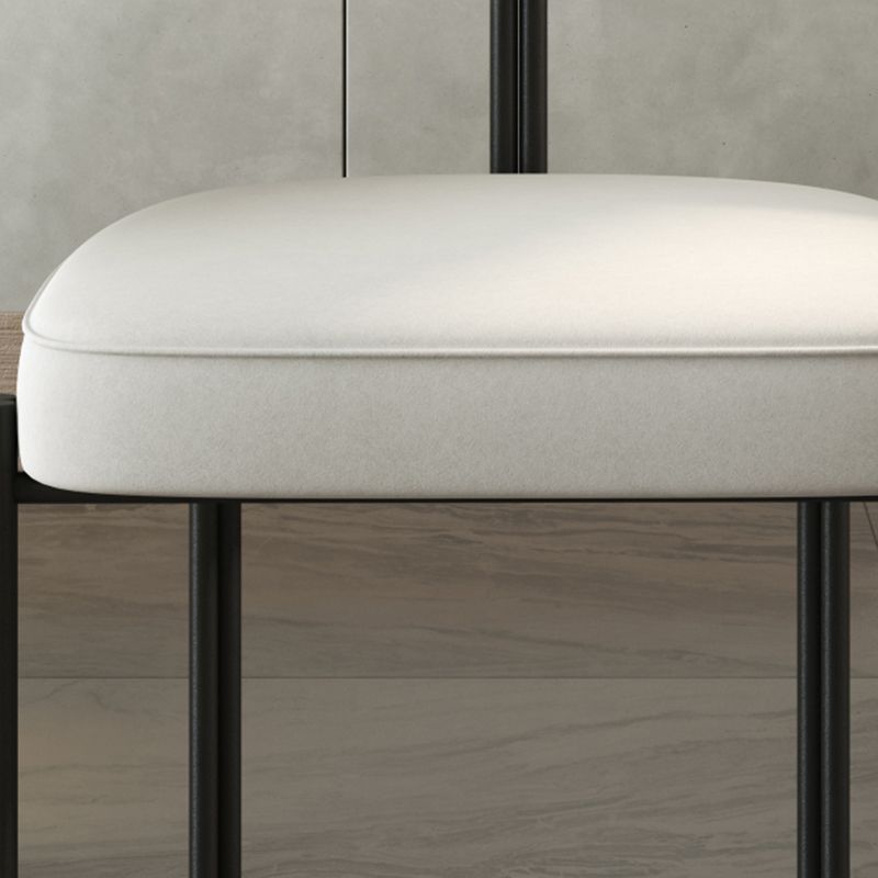 Designer Style Open Back Restaurant Side Chair Matte Finish Velvet Dining Chair Clearhalo ' kitchen&dining_furn' 'Dining Chairs' 'Dining Tables & Seating' 'dining_chair' 'furn' 'furn_dining_chair' 'Furniture' 'furniture_dining_chair' 'Kitchen & Dining Furniture' 'kitchen' 1200x1200_ba5fb3f1-0ca2-484c-82d4-224a8d38b346