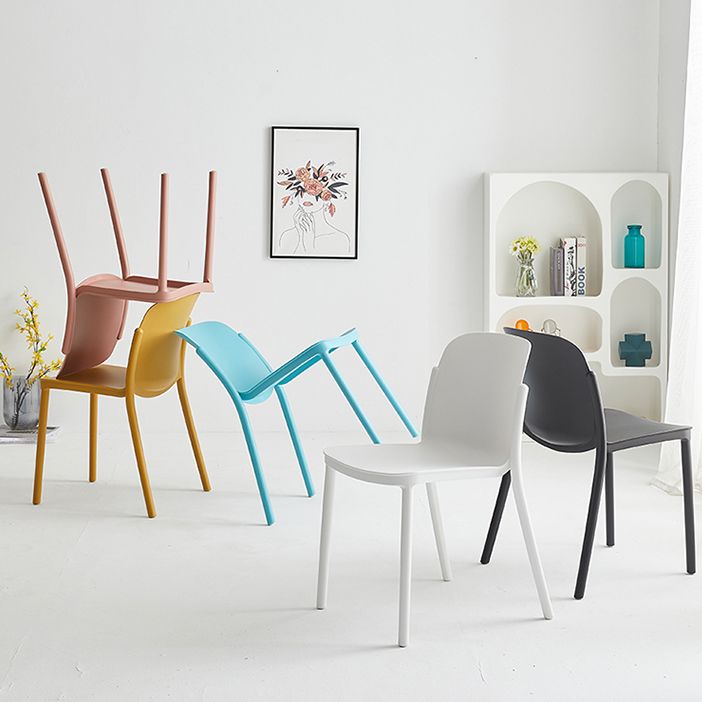 Dining Room Contemporary Dining Chair Plastic Stacking Side Chair