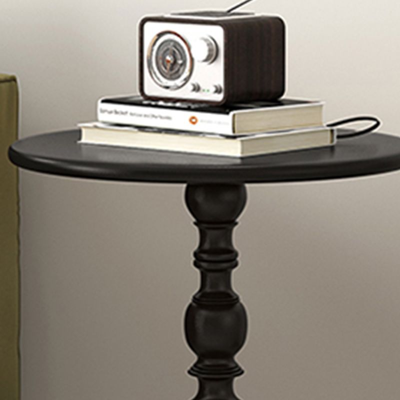 16" Wide Glam Corner Table Round Pedestal Metal Accent Side Table Clearhalo 'Coffee & Accent Tables' 'End & Side Tables' 'end_side_tables' 'furn' 'furn_end_side_tables' 'Furniture' 'Living Room Furniture' 1200x1200_ba83a61f-05c2-44cd-b21e-5c103d510961
