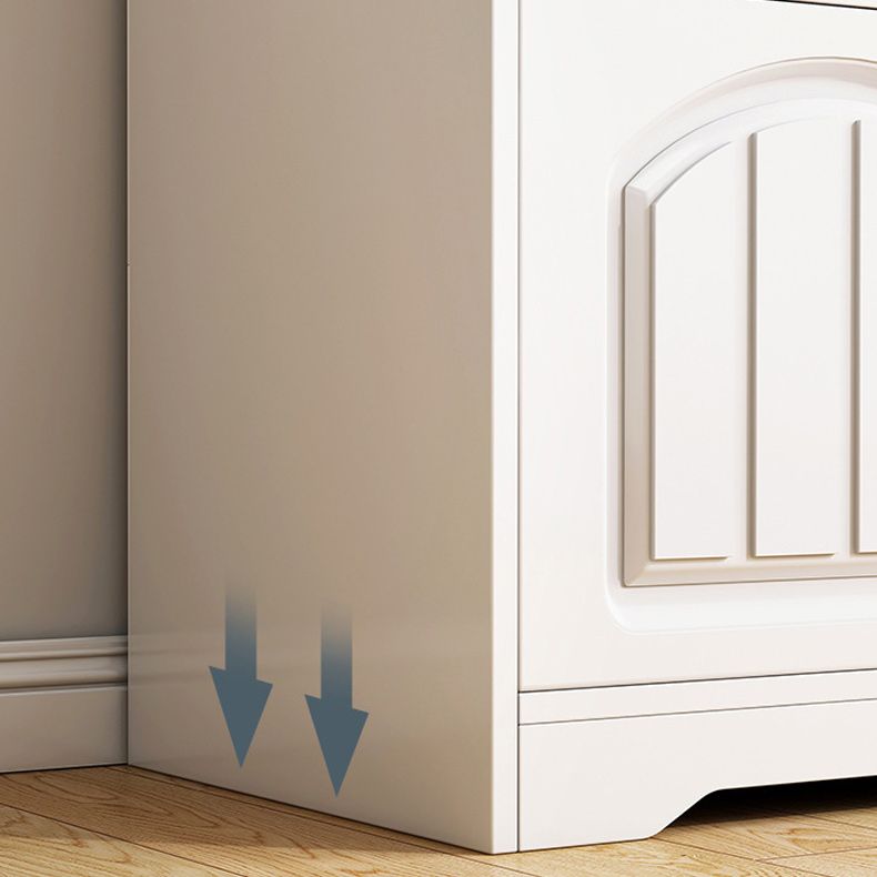 Mobile moderno accento standard con barra tira per porte mobile resistente all'acqua