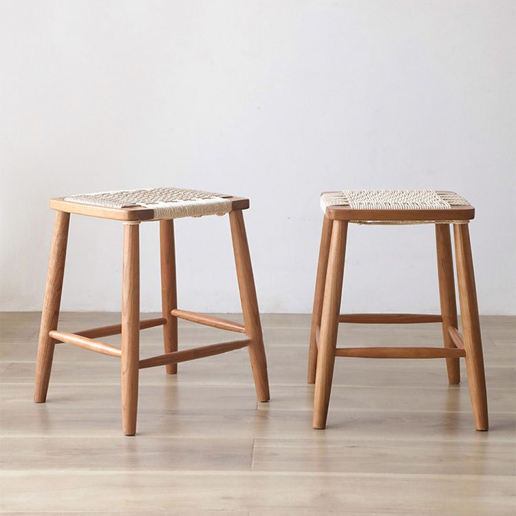 Sgabelli da bar senza schienale contemporaneo con base in legno massiccio ciliegia