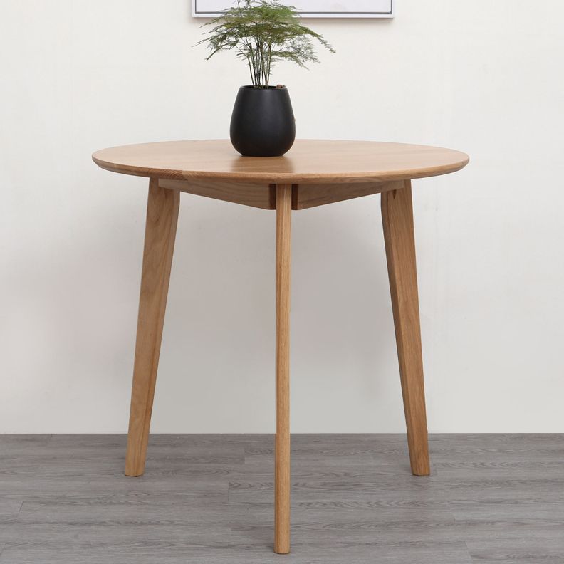 Contemporary Round Dining Table Oak Solid Wood Table with 4 Legs for Dining Room Clearhalo ' dining_table' 'Dining Tables & Seating' 'Dining Tables' 'Furniture' 'furniture_dining_table' 'Kitchen & Dining Furniture' 'kitchen&dining_furn' 'kitchen' 'kitchen_dining_table' 1200x1200_bb47b6e2-2814-48a8-9440-78b8e3449c76