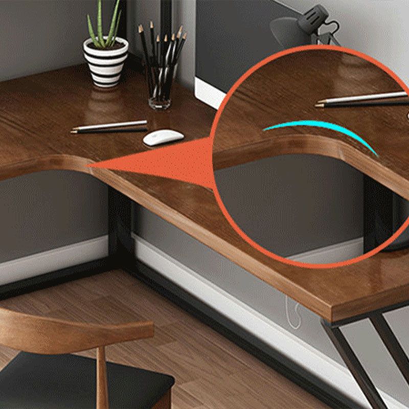 L-Shape Solid Wood Writing Desk Contemporary Brown Office Desk Clearhalo 'furn' 'furn_office_desk' 'Furniture' 'Office Desks' 'Office Furniture' 'office_desk' 1200x1200_bb9365c0-8286-457e-bb73-95a9e3bfb154