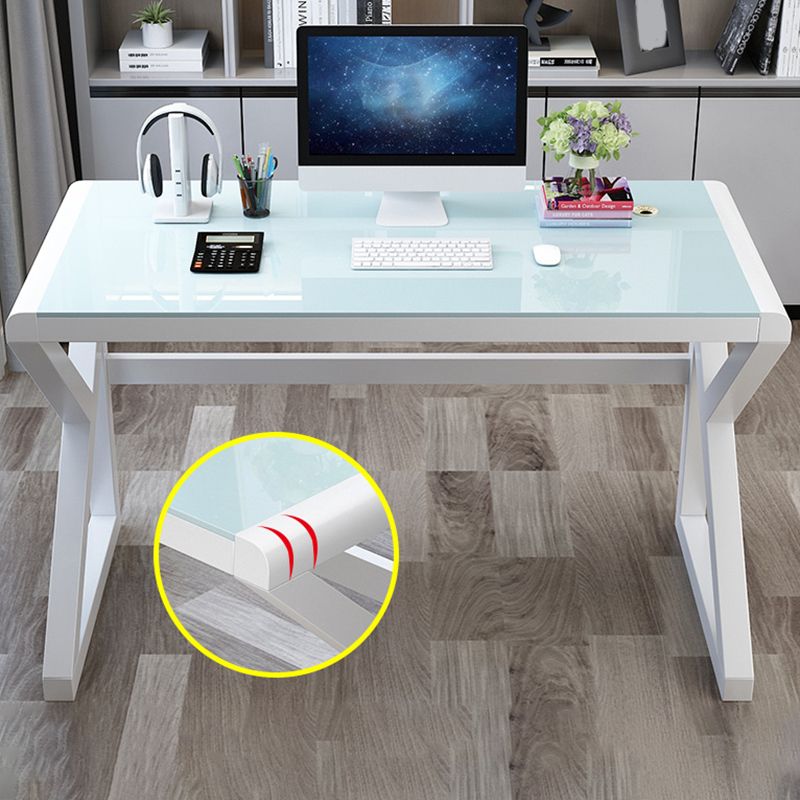 Bureau d'ordinateur en verre moderne de 29,53 pouces de hauteur avec des jambes en acier