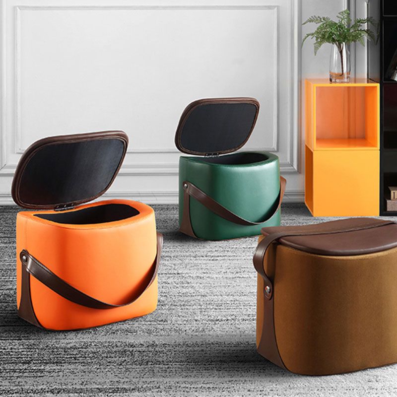 Glam otomano de cuero sintético cuero resistente cuadrado cuadrado otomano con piernas con piernas