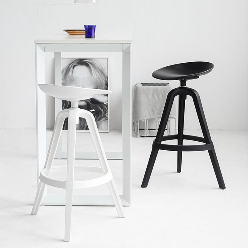 Modern Indoor Bar & Counter Stool Low Back Plastic Footrest Dining Stool