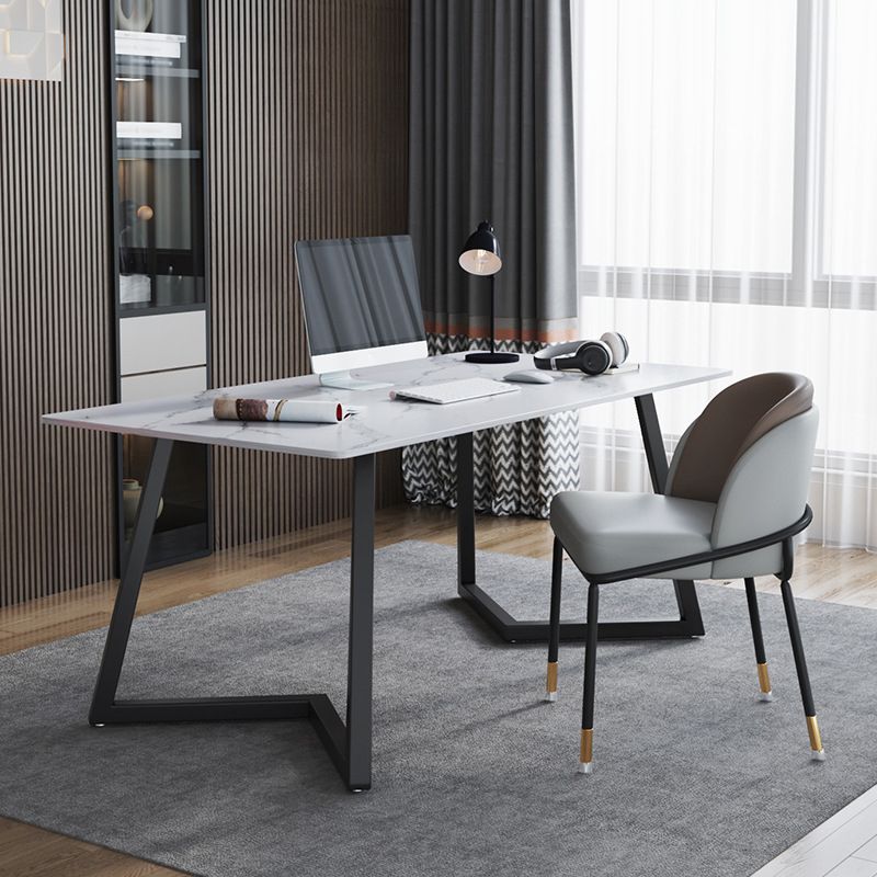 Escritorio de escritura de 29.5 "H escritorio de oficina contemporáneo con patas de metal