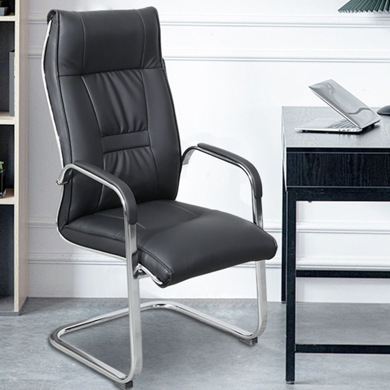 Chaise de bureau à armes fixes moderne chaise de jeu ergonomique en cuir