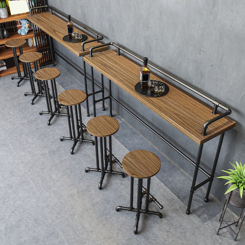 Industriële metalen pub/bartafel met houten tafelblad