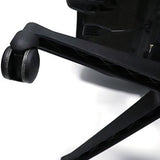 Silla de oficina de malla negra con reposabrazos sin silla giratoria angustiosa