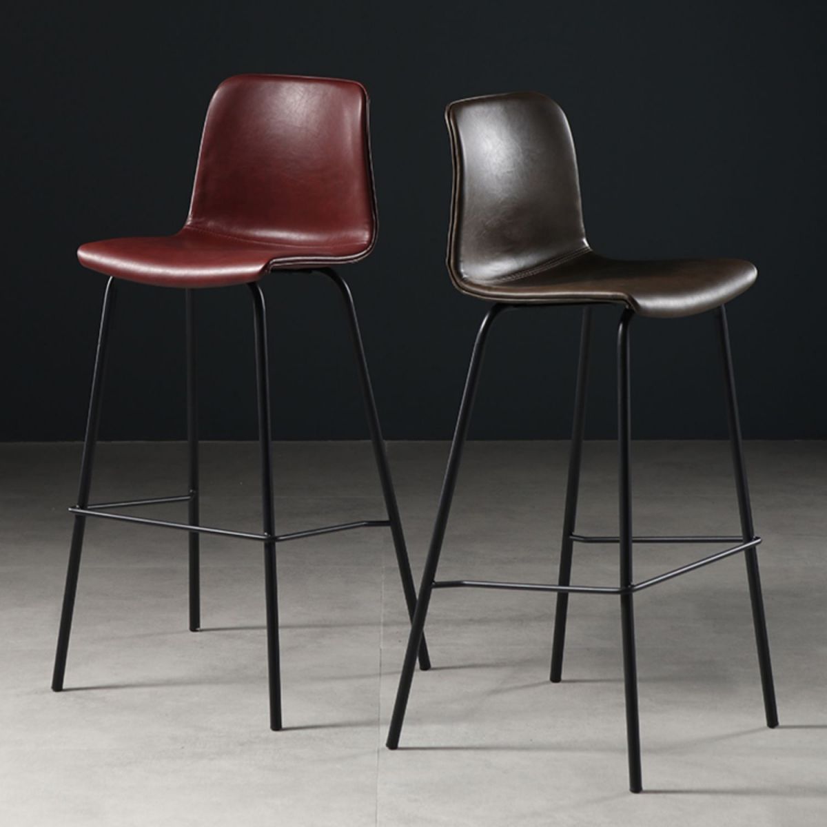 Glossy Leather Square Bar Stool Industrial Metal Stools with Back Legs Clearhalo 'Bar Furniture' 'Bar Stools' 'bar_stools' 'furniture_bar_stools' 'Kitchen & Dining Furniture' 'kitchen&dining_furn' 'kitchen' 'kitchen_furn' Furniture' 1200x1200_bd7ccd27-de77-4790-b20b-651792ee9a7e