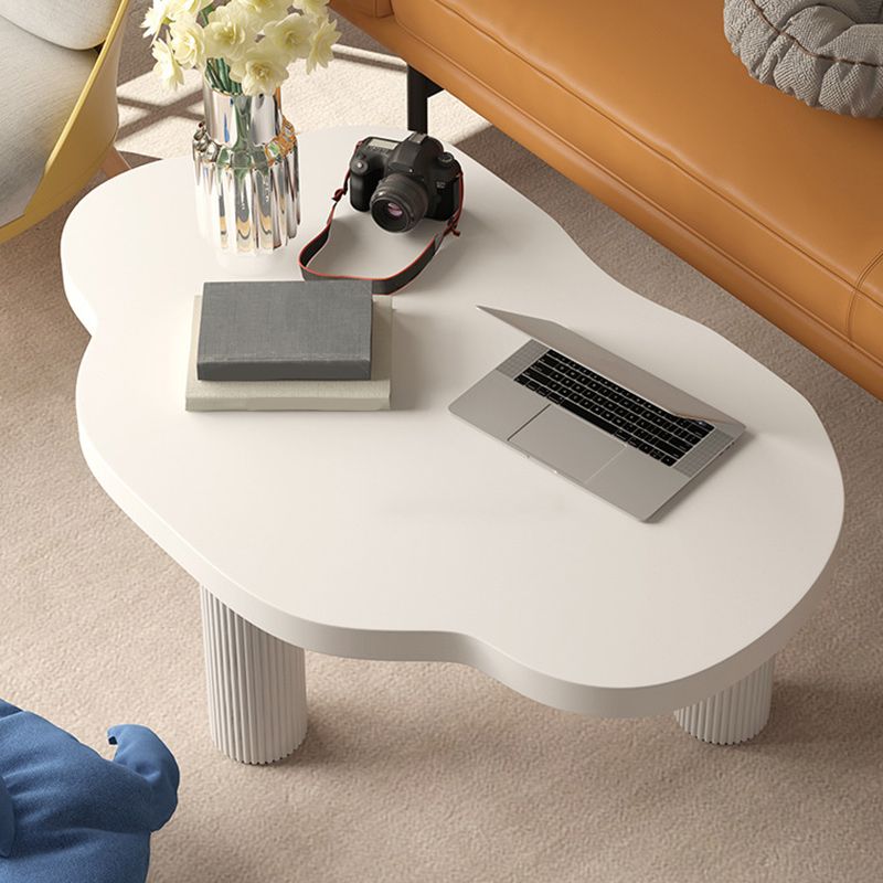 Contemporary White Coffee Cocktail Table Rectangle Wood Coffee Table Set Clearhalo 'Coffee & Accent Tables' 'Coffee Tables' 'coffee_tables' 'furn' 'furn_coffee_tables' 'Furniture' 'Living Room Furniture' 1200x1200_bd82d86b-5bc9-4413-aa5c-137313562334