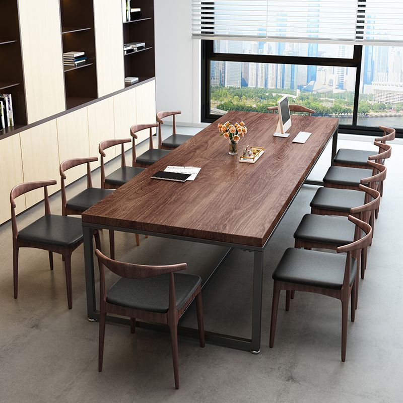 Metal Industrial Rectangle Dining Table Pine Wood Top Table with Trestle Base Clearhalo ' dining_table' 'Dining Tables & Seating' 'Dining Tables' 'furn' 'furn_dining_table' 'Furniture' 'furniture_dining_table' 'Kitchen & Dining Furniture' 'kitchen&dining_furn' 'kitchen' 'kitchen_dining_table' 1200x1200_be1e4279-65f3-4879-9c83-1acb787d335e