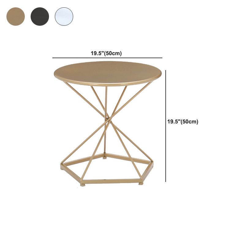Tavolino in metallo tondo alto 19,6 "di metà secolo