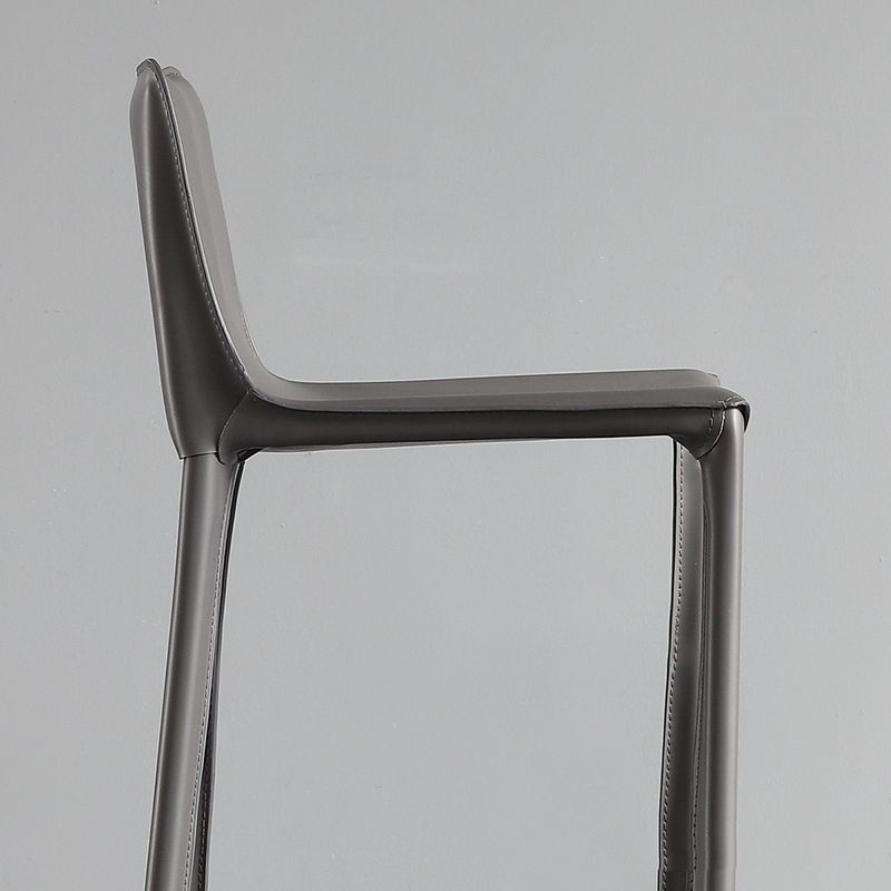Modern Style Low Back Bar-stool Pu Leather Counter Bar Stool with Metal Legs Clearhalo 'Bar Furniture' 'Bar Stools' 'bar_stools' 'furn' 'furn_bar_stools' 'Furniture' 'Kitchen & Dining Furniture' 1200x1200_be2907f6-f9d4-49ec-91bd-0a1e41889e37