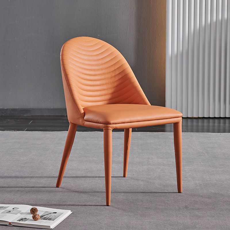 Sillas de comedor de cuero de faux contemporáneos silla de comedor de metal para uso en el hogar