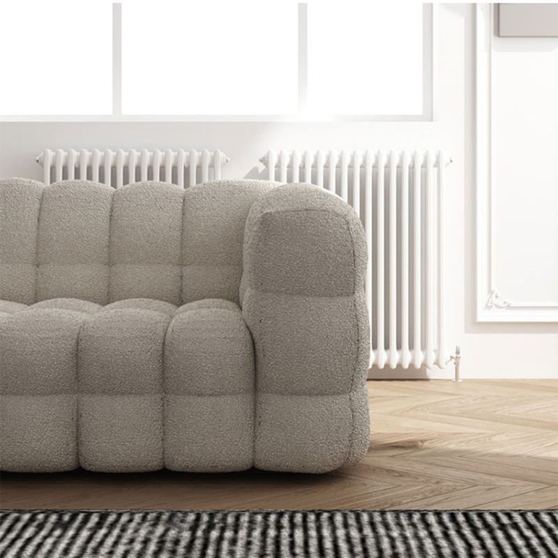 Divano di divano di divano a smoking con smoking posteriore di biscotti contemporanei