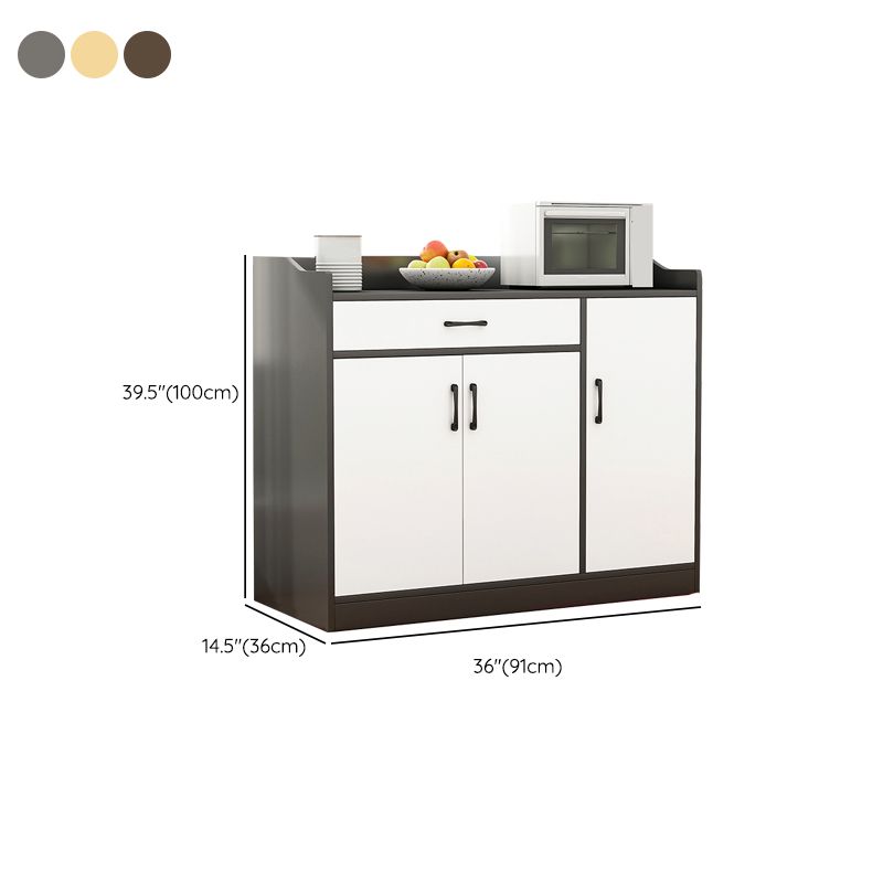 Moderno tavolo da pranzo con finitura antica in legno ingegnerizzato con deposito aperto