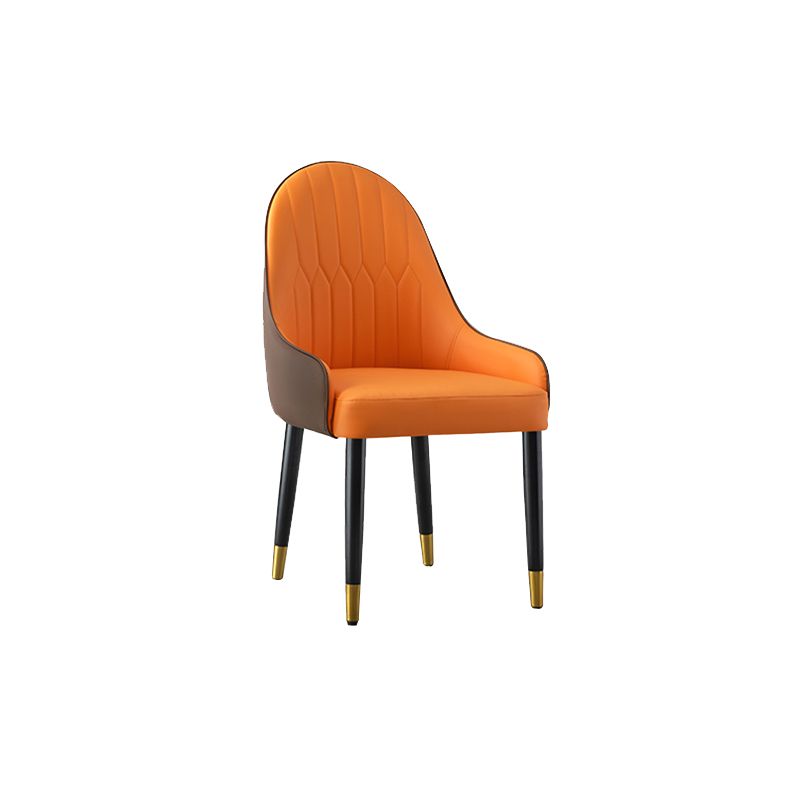 Glam -stijl Parsons eetkamerstoelen faux lederen armloze zijstoel