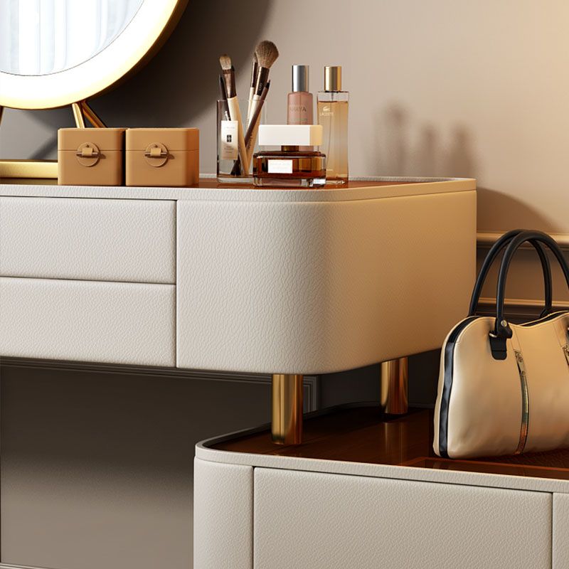 Tables de vanité en faux cuir
