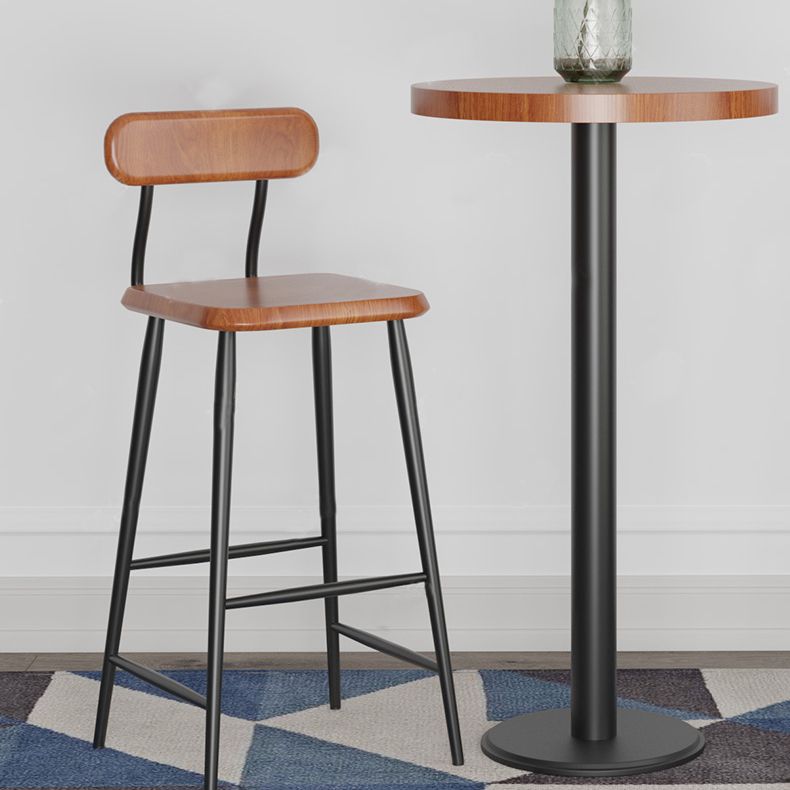 Industrial Style Black Iron Bar Table Wood Brown Top Bistro Table with Pedestal Clearhalo 'Bar Furniture' 'Bar Tables' 'bar_tables' 'furn' 'furn_bar_tables' 'Furniture' 'furniture_bar_tables' 'Kitchen & Dining Furniture' 1200x1200_befc4839-e764-4f88-a197-e21478556989