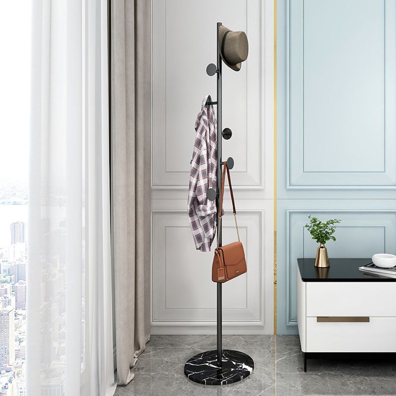 Wunderschöne Kleiderregal Festkörper -Metall -Eingangshalle mit Kleiderhaken
