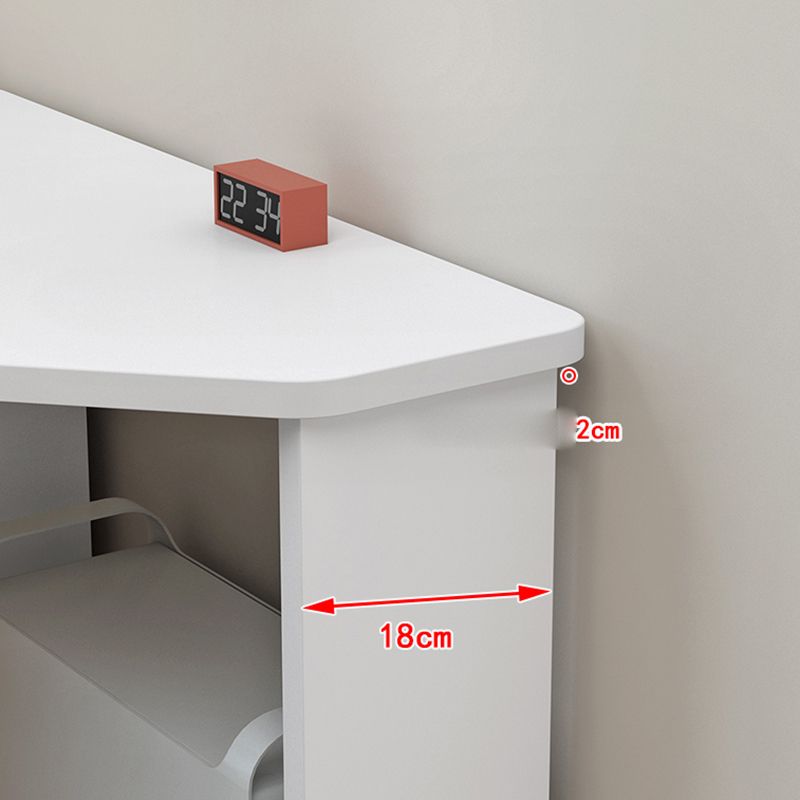 Modern Computer Desk Manufactured Wood Corner Writing Desk , 28.86 Inch H