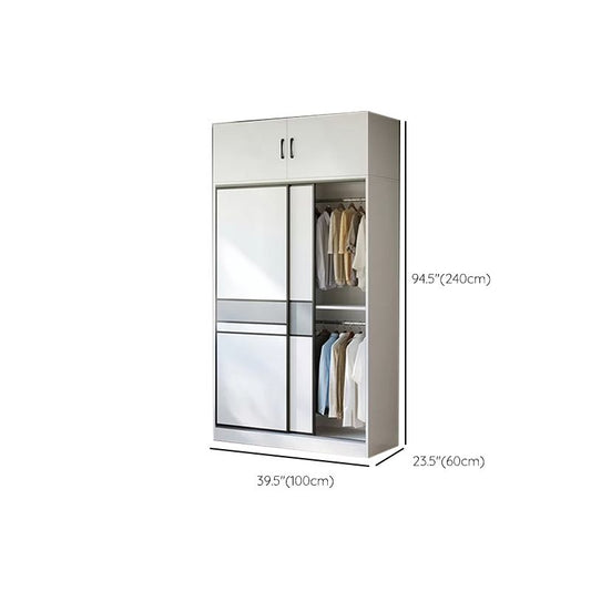 Schiebergarderobe mit Regalen mit Holzgarderobe Schrank