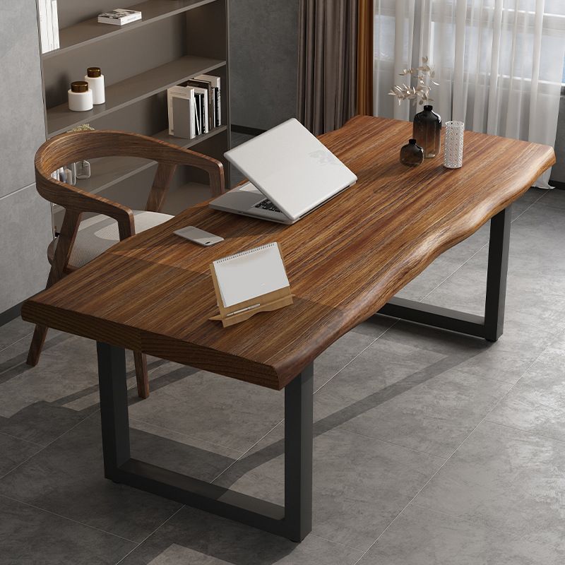 Bureau de bureau en bois massif moderne de 29,53 pouces de haut de bureau avec base de traîneau